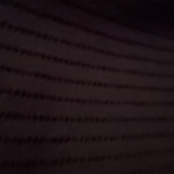 17 1/2 34/35 Fitted Satin Stripe Van Heusen Button up - Picture 4 of 6